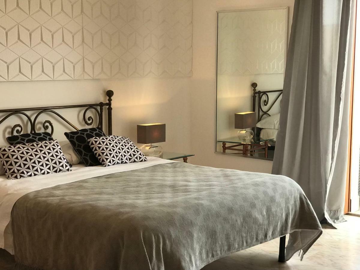 Taonasi Taormina Apartments מראה חיצוני תמונה